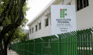 Leia mais sobre o artigo Concurso IFES: 11 vagas para Técnico-Administrativos em diversos campi; salários de R$ 2,4 mil.