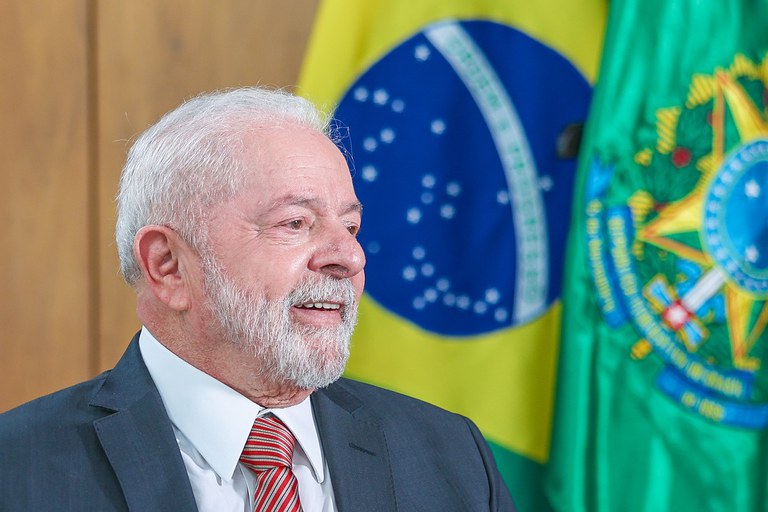 Leia mais sobre o artigo Lula sanciona LDO 2026, que possibilita novos concursos federais
